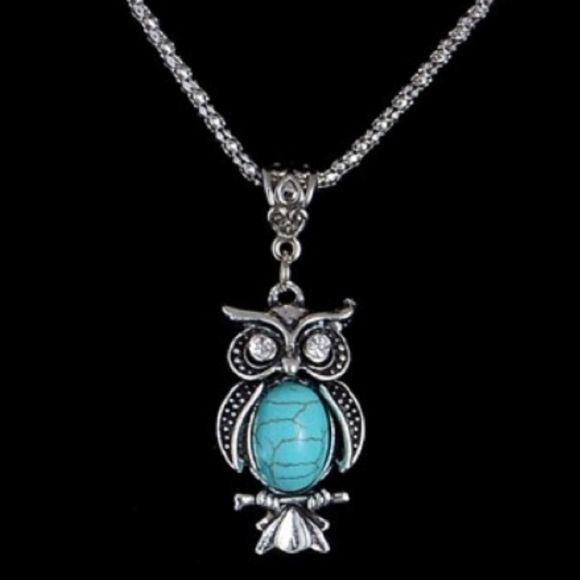 (L3) Owl Necklace - Picture 2 of 5